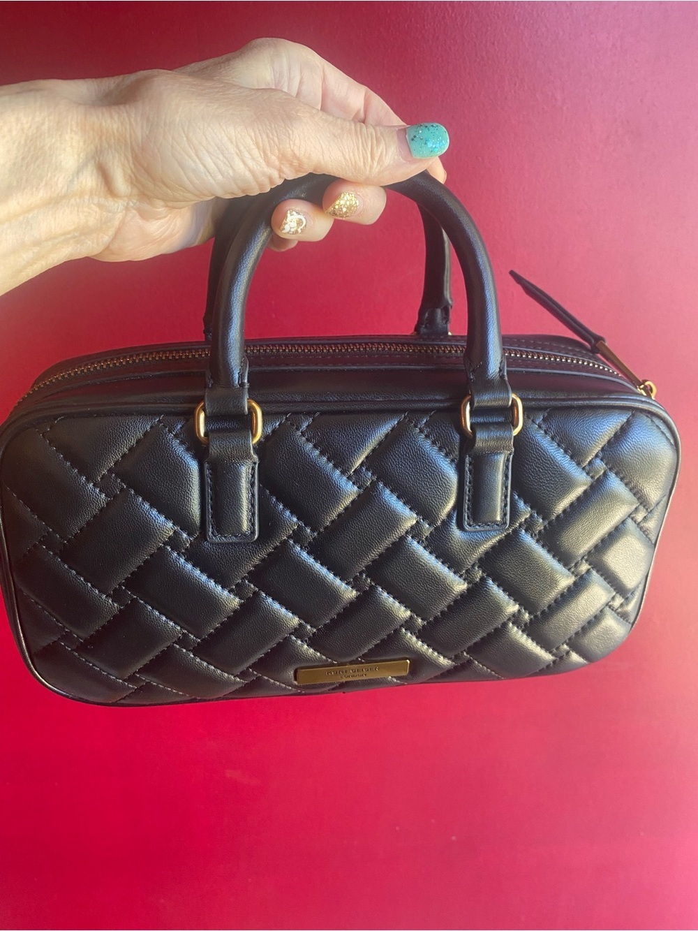 Kurt Geiger NWT Black Leather Small Duffle/Crossbody with Crystal Gold Eagle - Picture 3 of 12